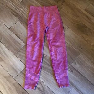 Victoria’s Secret PINK seamless workout leggings